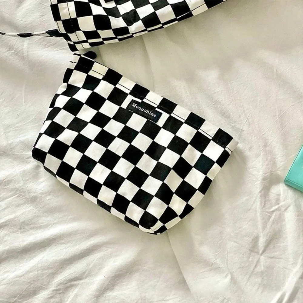 Black White Plaid Makeup Capacity Cosmetics Storage Portable Toiletry Bag goth